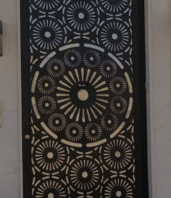 Celosía ornamental metálica